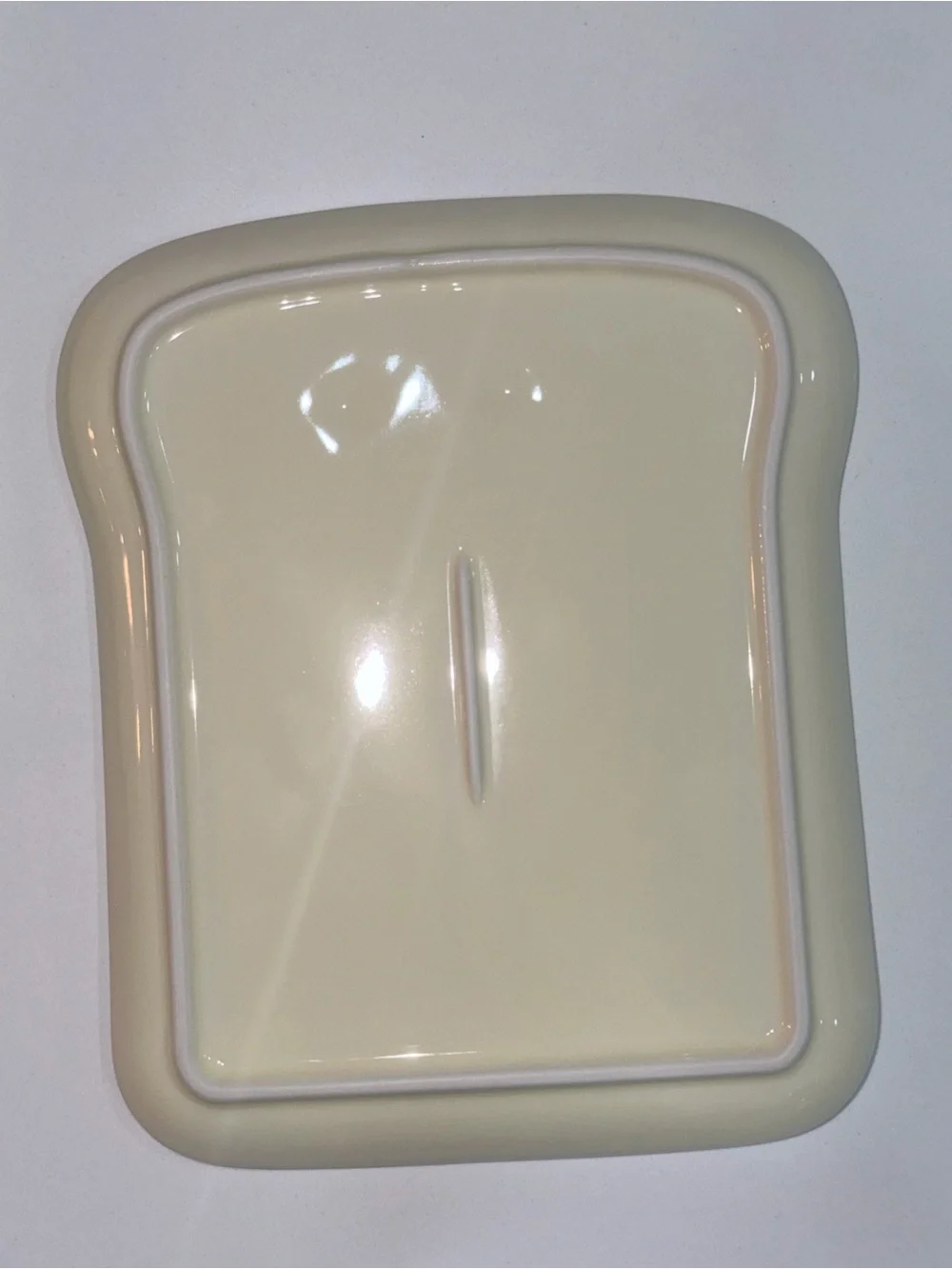 Cream Ceramic Toast-Shaped Trays with Pink Bows (Set of 2)